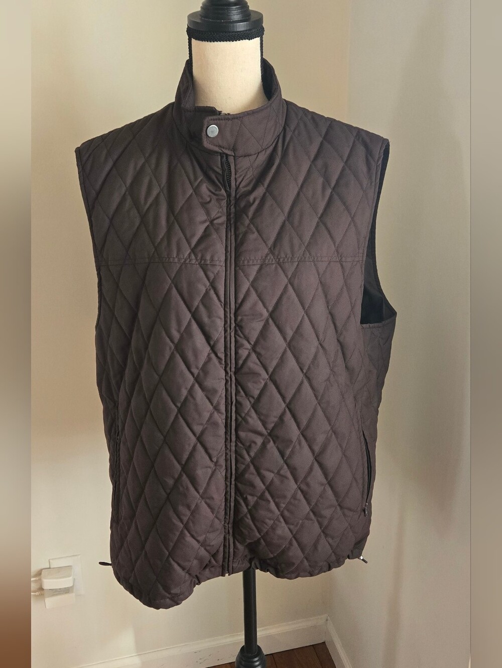 Jos A Bank Mens Brown Auilted Puffer Vest Large
